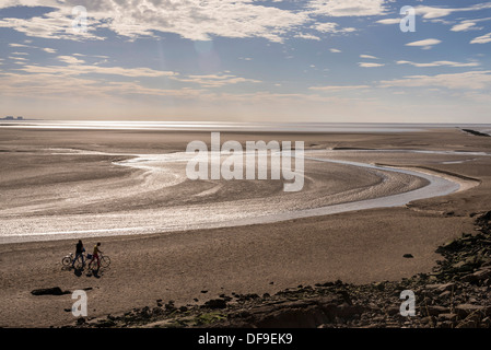 Morecambe Bay und dem Fluss Kent-Mündung in Silverdale von Jenny Brown Punkt gesehen. Stockfoto