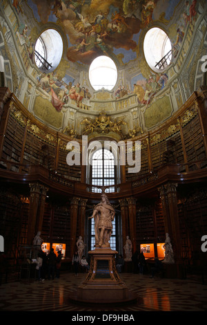 Interieur, Prunksaal der Österreichischen Nationalbibliothek, Josefsplatz, Wien, Österreich, Europa Stockfoto