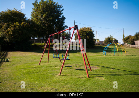 Kinderspielplatz Schaukeln Stockfoto