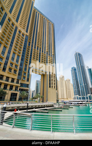 Detail der Adresse Dubai Marina Gebäude, Dubai, Vereinigte Arabische Emirate Stockfoto