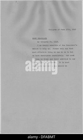 Winston Churchills Mitteilung an Franklin D. Roosevelt aus dem Jahr 1948 hebt ihre diplomatischen Beziehungen und die anhaltende Zusammenarbeit zwischen Großbritannien und den USA während der Nachkriegszeit hervor. Stockfoto