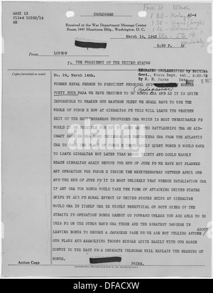 Dieser Brief von Winston Churchill an Franklin D. Roosevelt stellt eine historische Korrespondenz zwischen dem britischen Premierminister und dem US-Präsidenten während des Zweiten Weltkriegs dar. Stockfoto