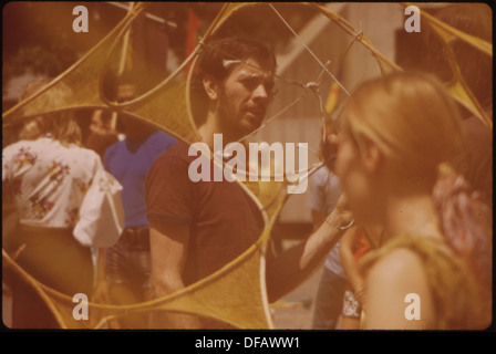 Das Festival der D'Aug Days, das jedes Jahr im August auf dem Fountain Square stattfindet, ist eine monatelange Feier der Kunst, Kultur und Unterhaltung mit Aufführungen, Ausstellungen, Ausstellungen, und Aktivitäten für die lokale Gemeinschaft. Stockfoto