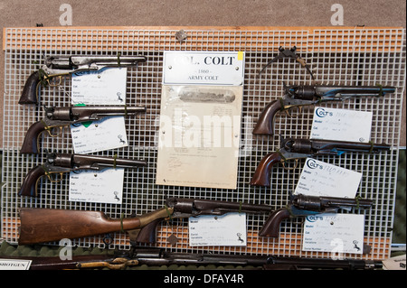 Bürgerkrieg Pistolen Gewehre Waffen Waffen Waffen Exponate am Hafen von O'Plymouth Roanoke River Museum Plymouth North Carolina, USA. Stockfoto