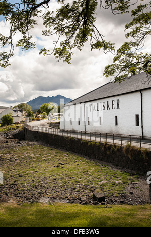 Talisker Distillery in Carbost auf der Isle Of Skye Stockfoto