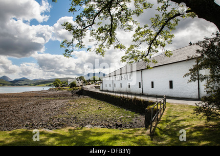 Talisker Distillery in Carbost auf der Isle Of Skye in Schottland. Stockfoto