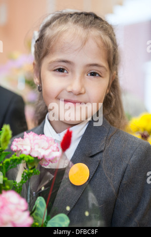 Russische Schüler in der ersten Klasse Volksschule. St. Petersburg, Russland. Stockfoto