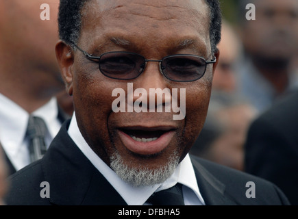 Der südafrikanische Präsident Kgalema Mohlante nach Beerdigung Anti-Apatheid-Aktivist Billy Nair in Durban 30. Oktober 2008 Bild: Stockfoto