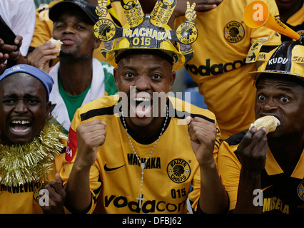 Kaizer Chiefs fans Moses Mabhida Stadium in Durban während ihres Spiels mit Mamelodi Sundowns 19. Dezember 2009 Durban ist eine Stockfoto