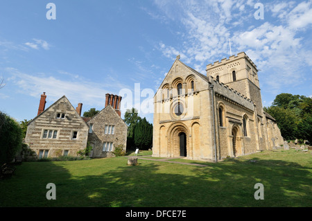 Die 12. C Norman Pfarrkirche St. Mary die Jungfrau, Iffley, Oxfordshire. Stockfoto