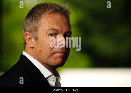 Gavin Hewitt, BBC dienstältesten Journalist, Teilnahme an der Edinburgh International Book Festival, Donnerstag, 15. August 2013. Stockfoto