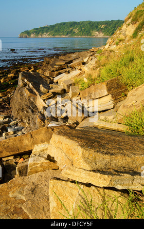 UK, Dorset, Swanage, Durlston Head von Peveril Point betrachtet Stockfoto