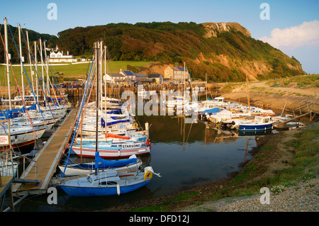 England, Devon, Axmouth Hafen & Haven Cliff Stockfoto