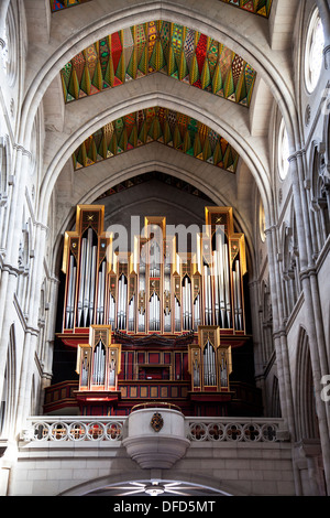 Orgel in Madrid innere Religion große katholische Kathedrale Almudena aka Kathedrale De La Almudena Neo-gotischen Spanien españa Stockfoto