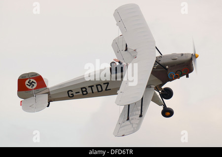 Der deutschen Bücker Bü 131 "Jungmann" (junger Mann) war ein 1930er Jahre Grundausbildung Flugzeug, das von der deutschen Luftwaffe während des zweiten Weltkriegs verwendet wurde Stockfoto