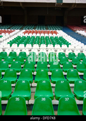 Sitze im Nationalstadion von Bolivien in La Paz Stockfoto