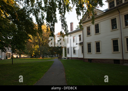 Dewey Hall auf dem Campus des Smith College in Northampton, Massachusetts befinden sich Büros der Fakultät. Stockfoto