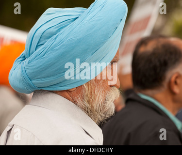 Sikh Mann trägt Dastar - USA Stockfoto