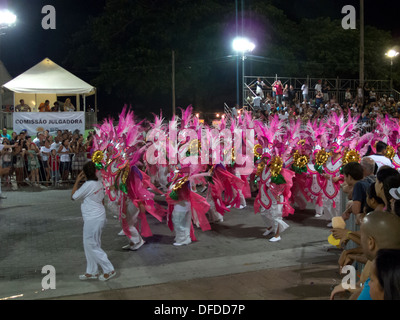 Straßenkarneval in Sao Sebastiao, Bundesstaat Ufer von Sao Paulo, Brasilien Stockfoto