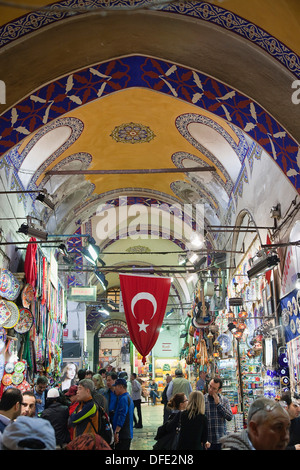 Türkei, Istanbul, Fatih, Sultanahmet, Kapalicarsi, Grand Bazaar Interior. Stockfoto
