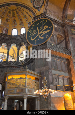 Türkei, Istanbul, Sultanahmet, Fatih Haghia Sofia Interieur. Stockfoto