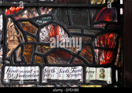 Leutnant Charles William Peck Memorial Fenster, 1920, All Saints Episcopal Church, Jordanhill, Glasgow. Stockfoto