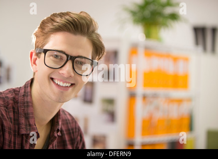 Porträt von lächelnden Geschäftsmann Stockfoto