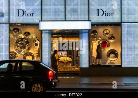 Die Christian Dior-Store auf der East 57th Street, Fifth Avenue in New York am Dienstag, 1. Oktober 2013. (© Richard B. Levine) Stockfoto