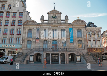 Théâtre du Nord (The North Theatre) in Place du Général de Gaulle (Grand Place), Lille, Nord-Pas-de-Calais, Nord, Frankreich. Stockfoto