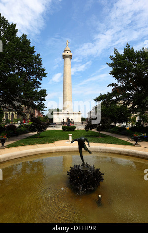 George Washington Monument und Brunnen im West Mount Vernon Place, Mount Vernon, Baltimore, Maryland, USA Stockfoto