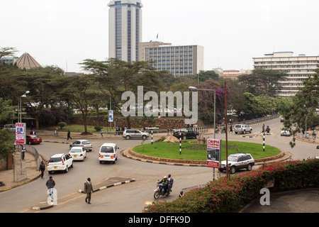 Kreisverkehr am Rathaus und Parlament Rd. in Nairobi, Kenia Stockfoto