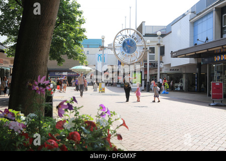 Markt Fußgängerzone Weg Einkaufszentrum in der Stadt von Coventry, Warwickshire, West Midlands, England, UK Stockfoto