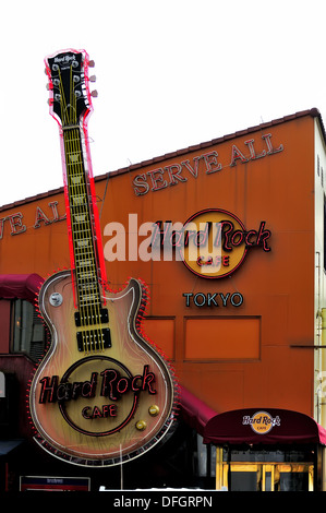 Hard Rock Cafe Fassade in Roppongi, Tokyo, Japan am Tag Stockfoto