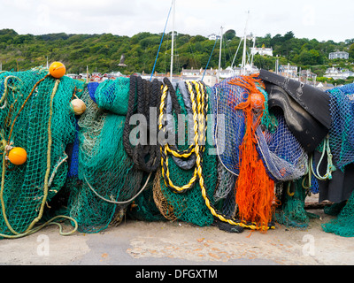 Fischernetze auf The Cobb an Lyme Regis Dorset in England Stockfoto