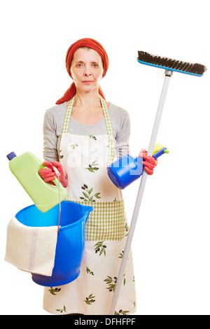 Putzfrau Reinigung Versorgungsmaterialien und Schürze Stockfoto