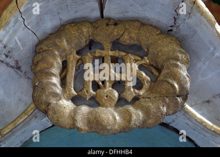 IHS-Zeichen: Jesus Hominum Salvator Stockfoto