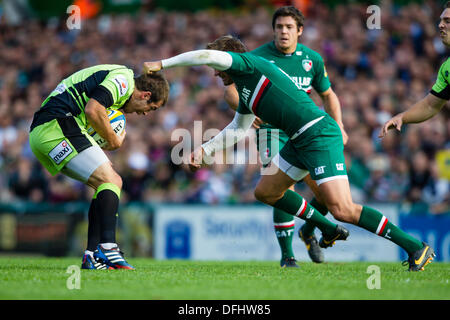 Leicester, UK. 5. Oktober 2013. Aktion aus dem Aviva Premiership Runde 5 Spiel zwischen Leicester Tigers und Northampton Saints gespielt an der Welford Road, Leicester Credit: Graham Wilson/Alamy Live News Stockfoto