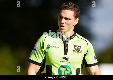 Leicester, UK. 5. Oktober 2013. Northampton George North. Aktion aus dem Aviva Premiership Runde 5 Spiel zwischen Leicester Tigers und Northampton Saints gespielt an der Welford Road, Leicester Credit: Graham Wilson/Alamy Live News Stockfoto
