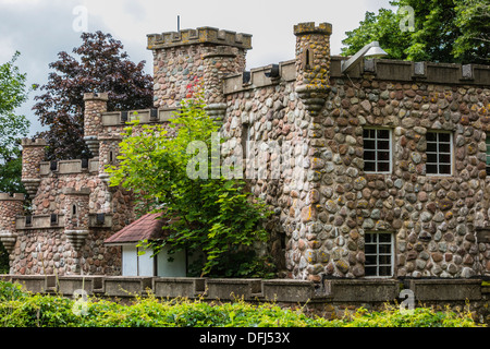 Eine Miniatur-Nachbildung der Tower of London, Woodleigh Repliken einer verlassenen Touristenattraktion auf Prince Edward Island, Kanada. Stockfoto