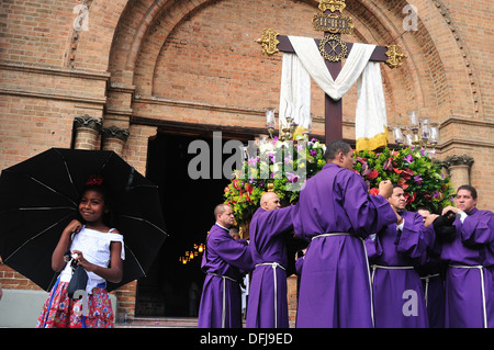 Ostern im Parque Simon Bolivar - MEDELLIN. Abteilung von Antioquia. Kolumbien Stockfoto