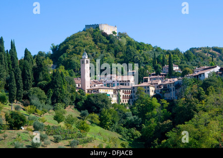 Italien Asolo Stadt und die Festung Rocca Stockfotografie Alamy