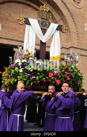 Ostern im Parque Simon Bolivar - MEDELLIN. Abteilung von Antioquia. Kolumbien Stockfoto