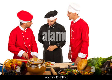 Lehrer-Chef zeigen Schülern in Küche Stockfoto