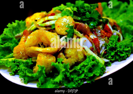 Taste of Thailand - thailändische Vorspeise-Thai getrockneter Fisch Maw würziger Salat Stockfoto