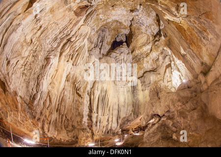Die Höhle der Guixas - Cueva de Las Guixas - Villanua, Huesca, Spanien Stockfoto