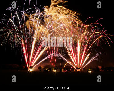 SOUTHPORT, ENGLAND. 6. Oktober 2013. Feuerwerk bei der britischen Musikfeuerwerk Wettbewerb Credit: Sue Burton/Alamy Live-Nachrichten Stockfoto