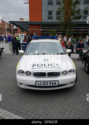 Ehemalige Merseyside Police Jaguar X-Type 3.0 V6 Sport AWD Stockfoto