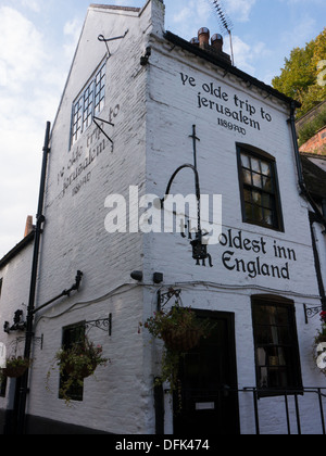 Ye Olde Reise nach Jerusalem Pub in Nottingham UK. Dies ist eines der ältesten Pubs im Land. Stockfoto