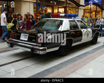 California Highway Patrol, CHP, Ford Kreuzer, 428667 erhalten Stockfoto