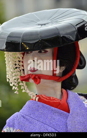 Trafalgar Square, London, UK. 5. Oktober 2013. Japan-Matsuri 2013 - Japan-Kultur-Festival auf dem Trafalgar Square in London, UK-Credit: Marcin Libera/Alamy Live News Stockfoto